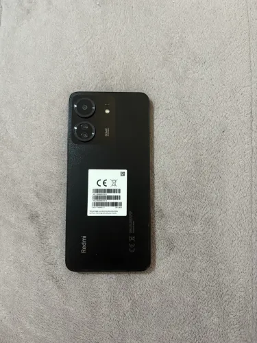Celular Redmi 13C 128GB memória interna e 4Gb+2Gb de RAM