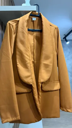 Blazer Alfaiataria Mostarda M - Desapego NOVO