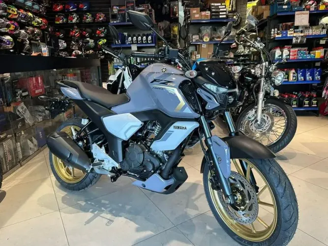 YAMAHA FZ15 FAZER ABS 2026