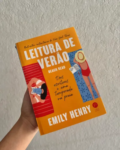 Livro Leitura de Verão - Emily Henry