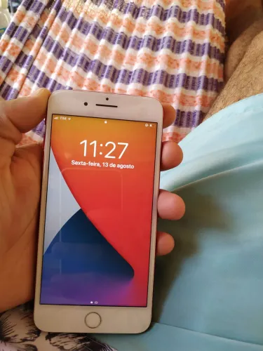 iPhone 7 Plus Vermelho 