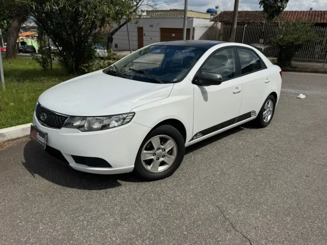 Kia Motors Cerato 1.6 16V Mec. 2011