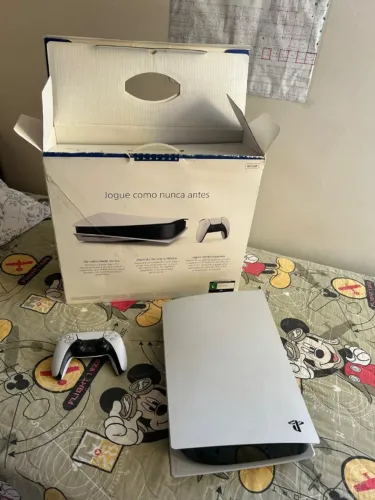 Playstation 5 Slim 825 GB