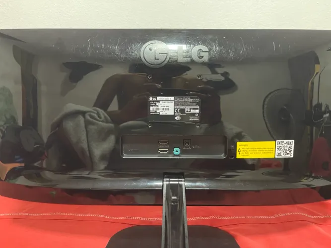 LG Flatron Ultrawide 25P