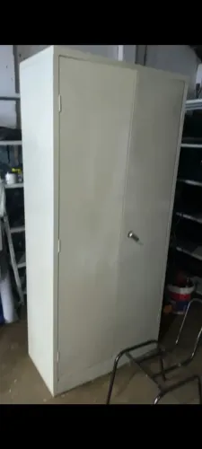 Armário de ferro 2 portas