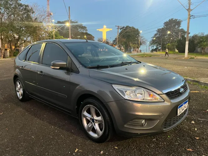 Ford Focus 2.0 16v/ 2.0 16V Flex 5P 2013