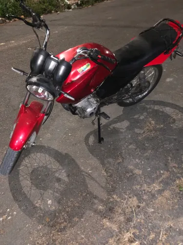 Moto pra sair da pernada, atrasada 600 só pegar em andar