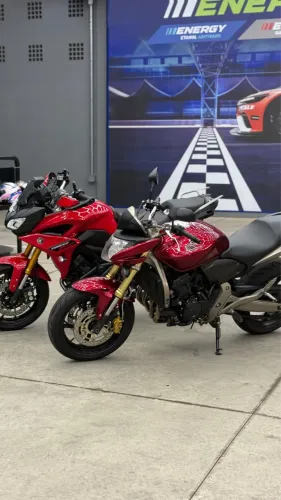Oportunidade - Hornet 600F 