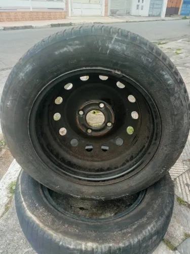 Pneu usado para Step com Roda Aro 14