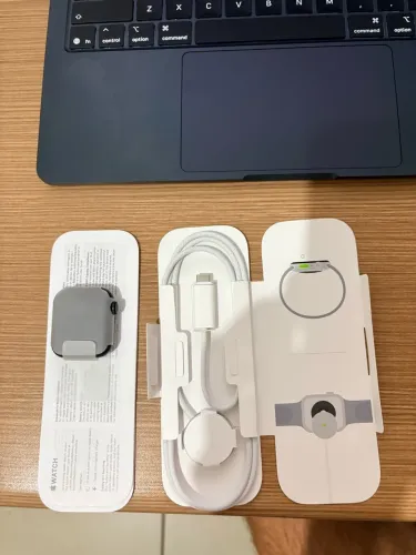 APPLE WATCH SE3 40mm nunca usado 