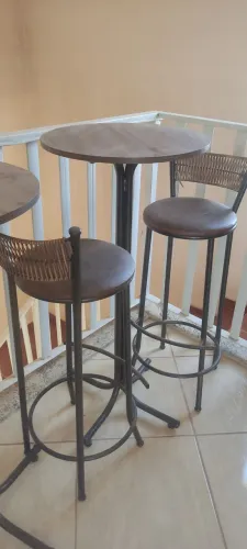 Bistrô + banquetas