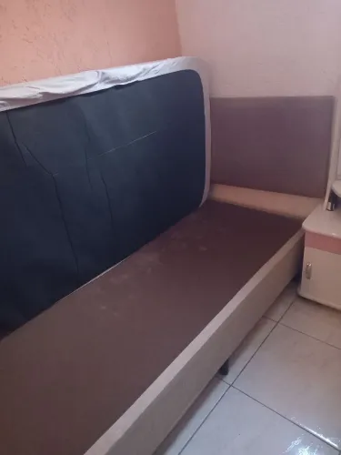 Cama box solteiro com colchão e cabeceira