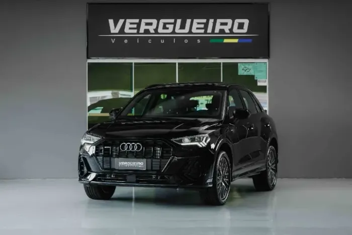 Audi Q3 Perf. Black 2.0 TFSI Tiptr. Quattro 2023