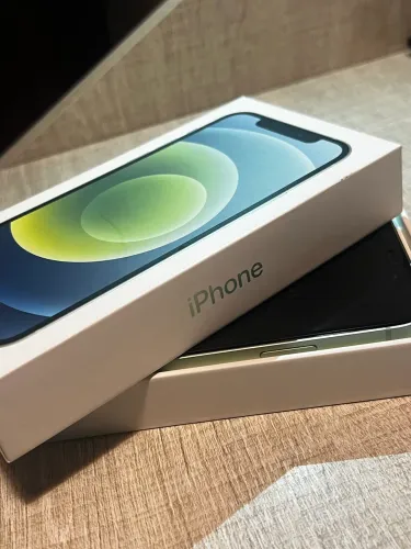 iPhone 12 64GB Verde - Excelente Estado