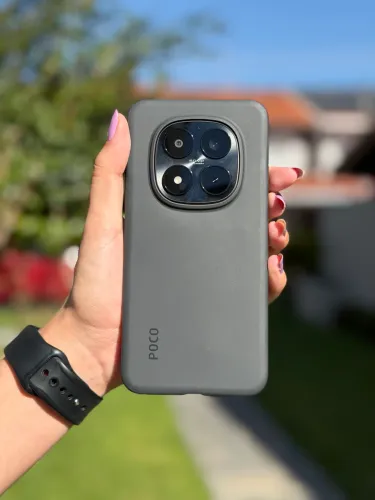 Celular Poco M8