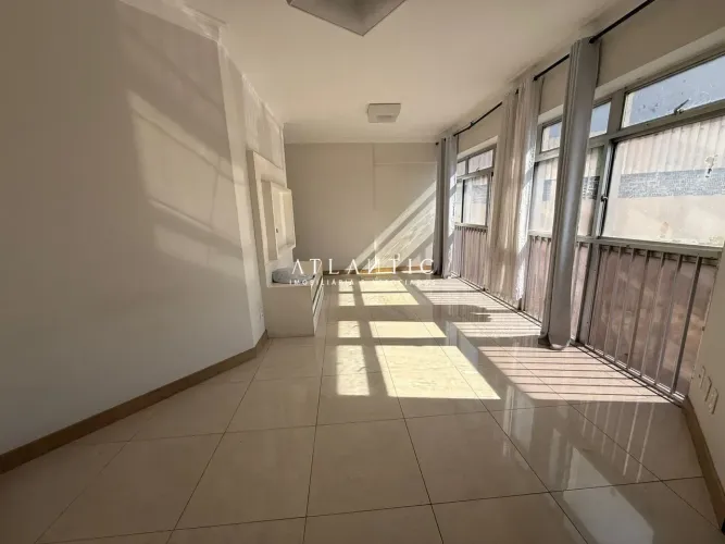 Imóvel para venda possui 155 metros quadrados com 3 quartos