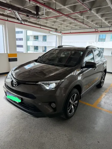 Toyota RAV4 2.0 Top 4X2 16V Aut. 2018