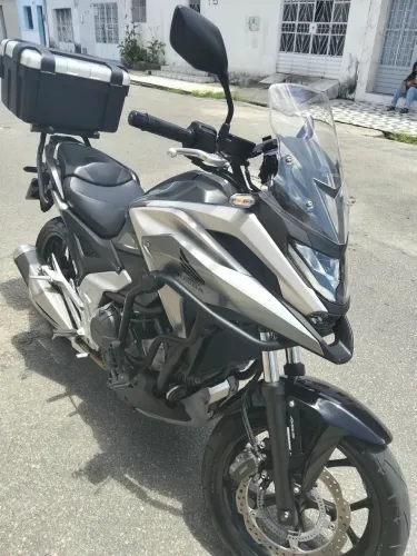 Moto NC750X 2025