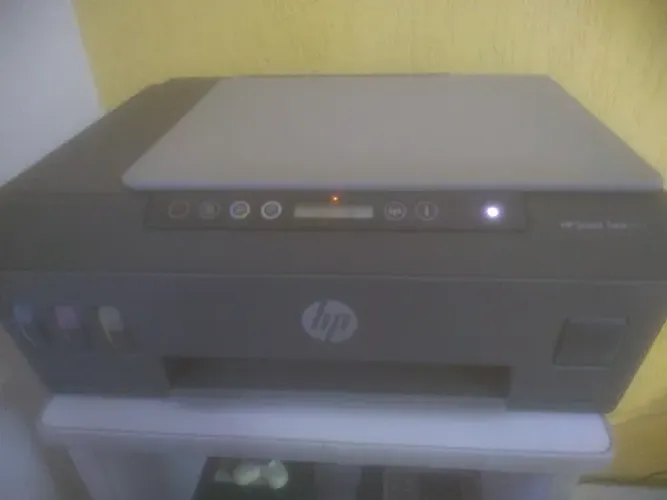 Vendo impressora HP 517 - Tank - necessita de reparo - Alarme no cartucho colorido
