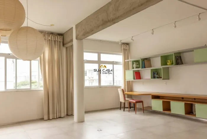 Apartamento reformado à venda em Ipanema REF: AP0099