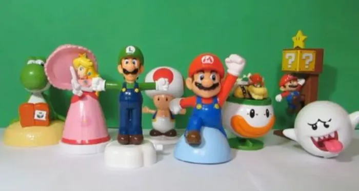 SUPER MARIO BROS - NINTENDO- 8 PERSONAGENS MC LANCHE FELIZ- LACRADOS