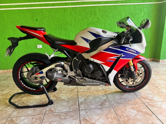 Honda CBR 1000 RR 2013