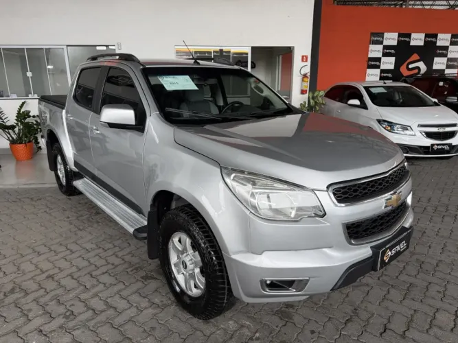 Chevrolet S10 Pick-up LT 2.5 Flex 4X2 CD 2015