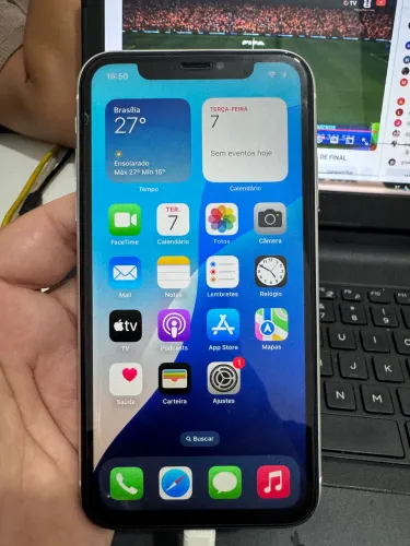 Vendo iPhone XR 128 gigas 