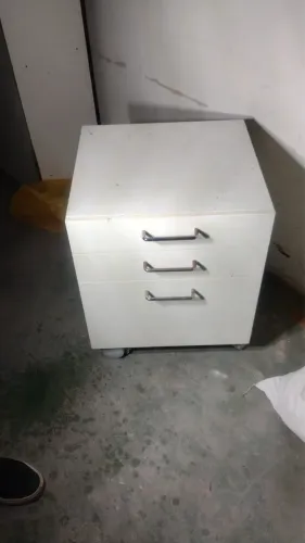 Mesa de cabeceira mdf