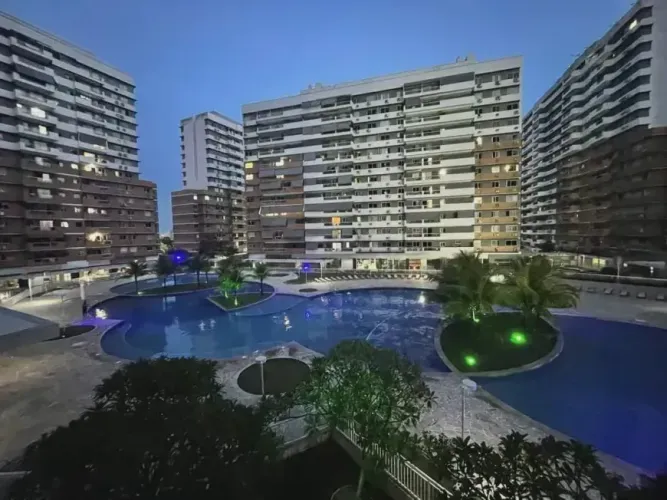 DELCASTILHO - 3 Quartos 2 Vagas de Garagem Condominio Arena Park