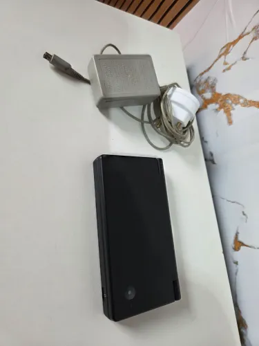 Nintendo Dsi + R4 4gb