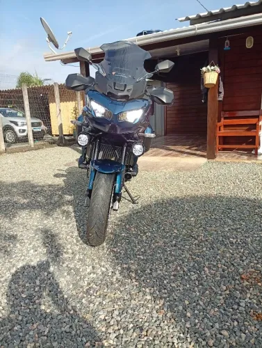 Versys tourer 650 semi nova