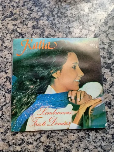 Vinil compacto Katia ano 1979