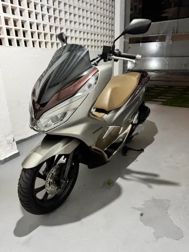 HONDA PCX DLX ABS ZERADA APENAS 28.000km