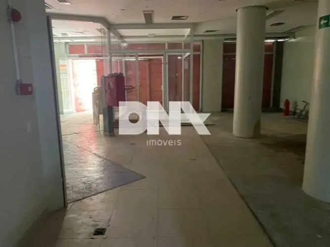 Loja - / Comercial / Copacabana