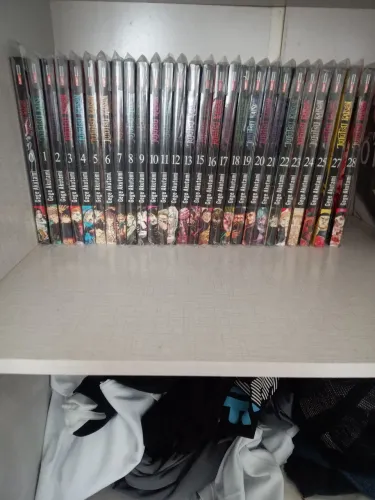 Mangá Jujutsu Kaisen ( volumes 14, 26,29,30 não estão disponíveis)
