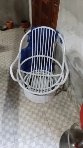 CADEIRA GIRATÓRIA TUBULAR
