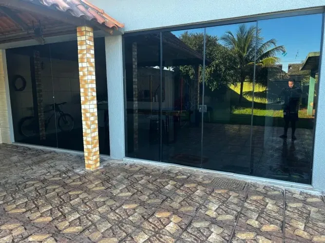 Blindex 10mm - Porta de vidro correr + parede fixa ambas 320x240cm