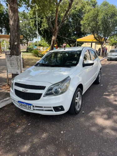 Chevrolet Agile LTZ 1.4 MPFI 8V Flexpower 5P 2013