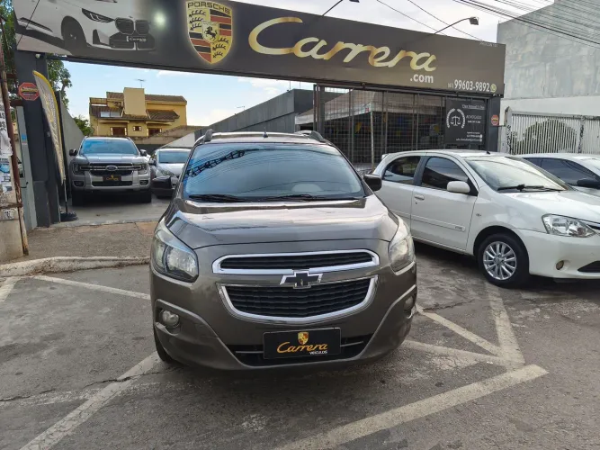 Chevrolet Spin Advantage 1.8 8V Econo.flex 5P Mec. 2015