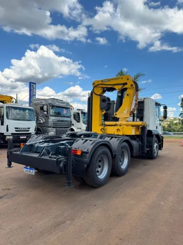 Cavalo Iveco Munck Madal Palfinger