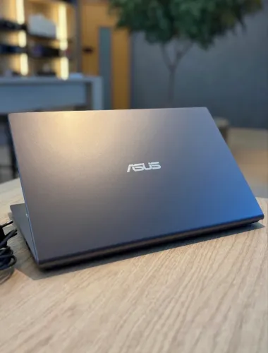Notebook ASUS X515JF | Intel Core i5 10ª Geração 512GB/8GB GeForce MX130 2GB - Cinza