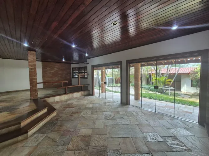 Casa com 4 dormitórios à venda, 400 m² por R$ 1.750.000,00 - Condomínio Village D?Avignon