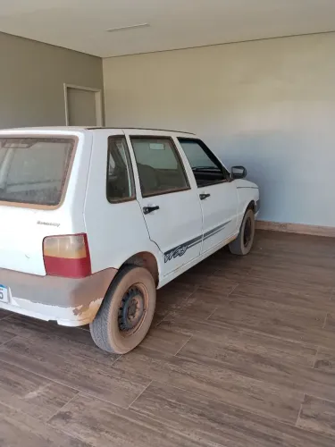 Fiat Uno Mille 1.0 Fire/ F.flex/ Economy 4P 2013