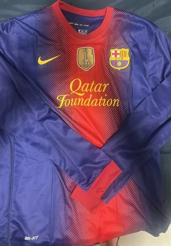 Camisa Barcelona 2012-2013 Manga longa - Messi 10 - Patch FIFA mundial 2011