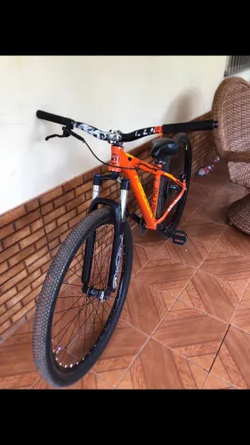 Vendo bicicleta ou troco em iPhone 
