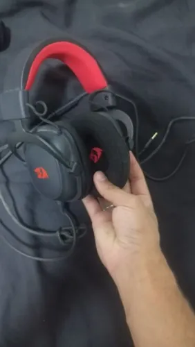 Kit gamer da Redragon , teclado Mouser e Headset