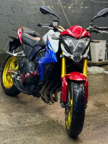 CB1000r