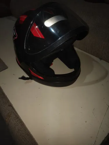 Capacete