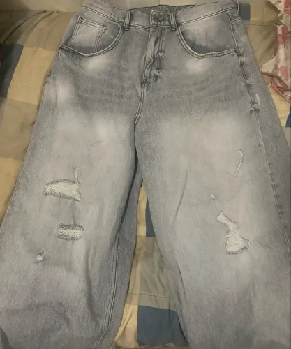 Calça baggy fit zara tam 44, usada apenas 3 vezes em perfeito estado